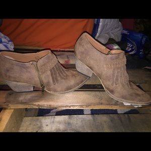 Venny Kilt by Very Volatile